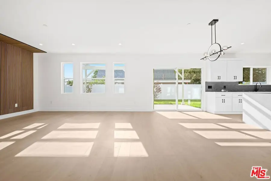 12925 El Dorado Avenue, Sylmar, CA 91342 - Image #2