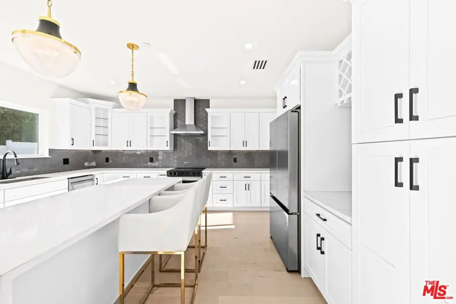 12925 El Dorado Avenue, Sylmar, CA 91342 - Image #3