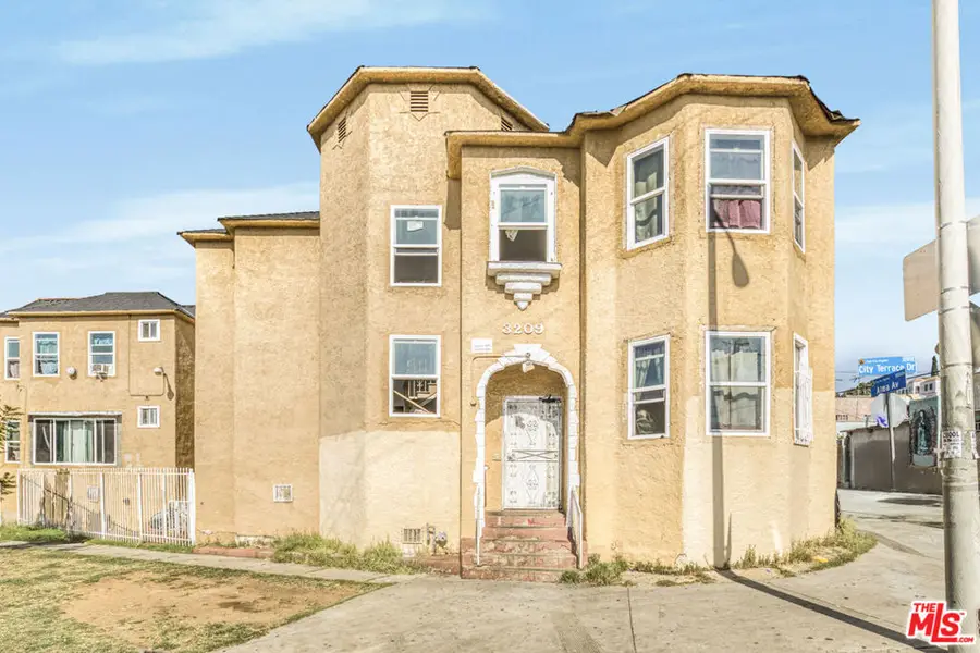 3209 Dobinson Street, Los Angeles, CA 90063 - Image #3