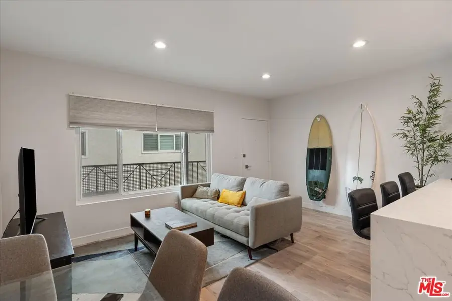 2721 2nd Street #211, Santa Monica, CA 90405 - Image #2