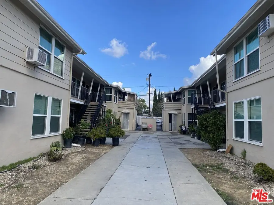 11903 Vanowen Street, North Hollywood, CA 91605 - Image #2