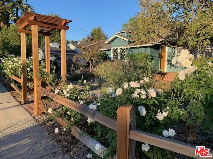 5102 Vesper Avenue, Sherman Oaks, CA 91403 - Image #3