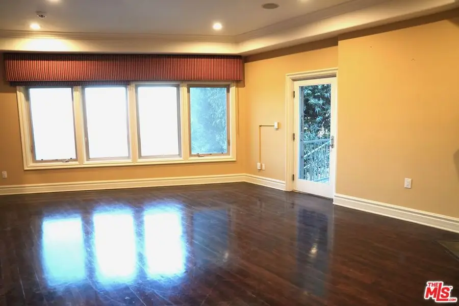 4212 Don Alanis Place, Los Angeles, CA 90008 - #2