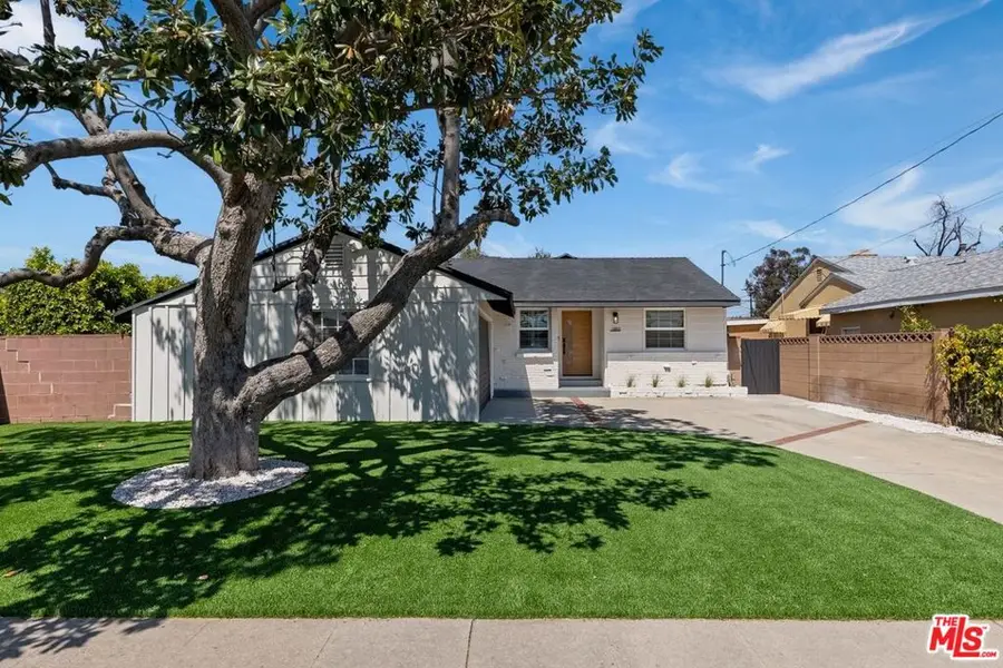 13807 Wyandotte Street, Van Nuys, CA 91405 - Image #2