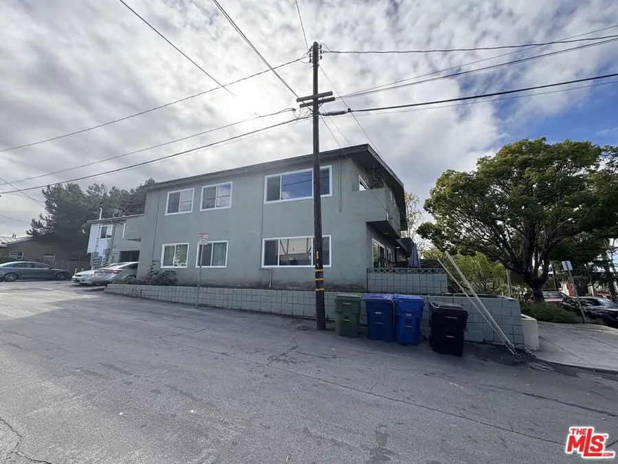 836 Ashland Avenue, Santa Monica, CA 90405 - Image #3