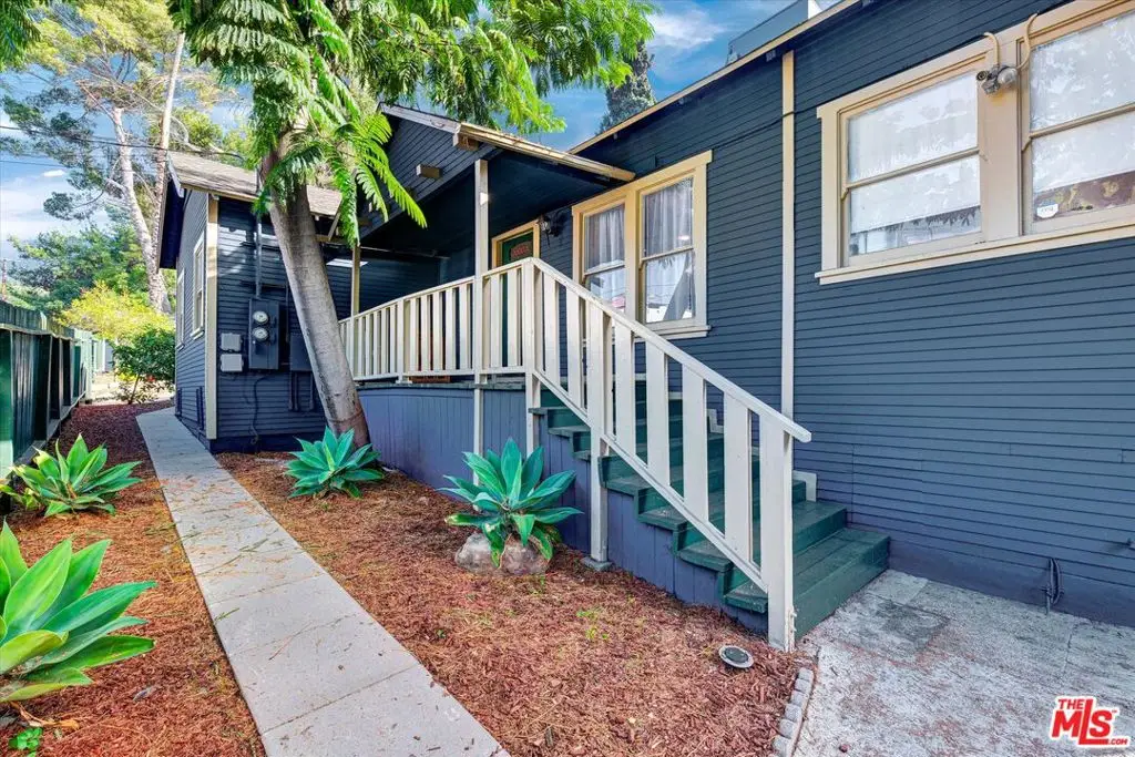 2100 Whitmore Avenue, Los Angeles, CA 90039 - #1