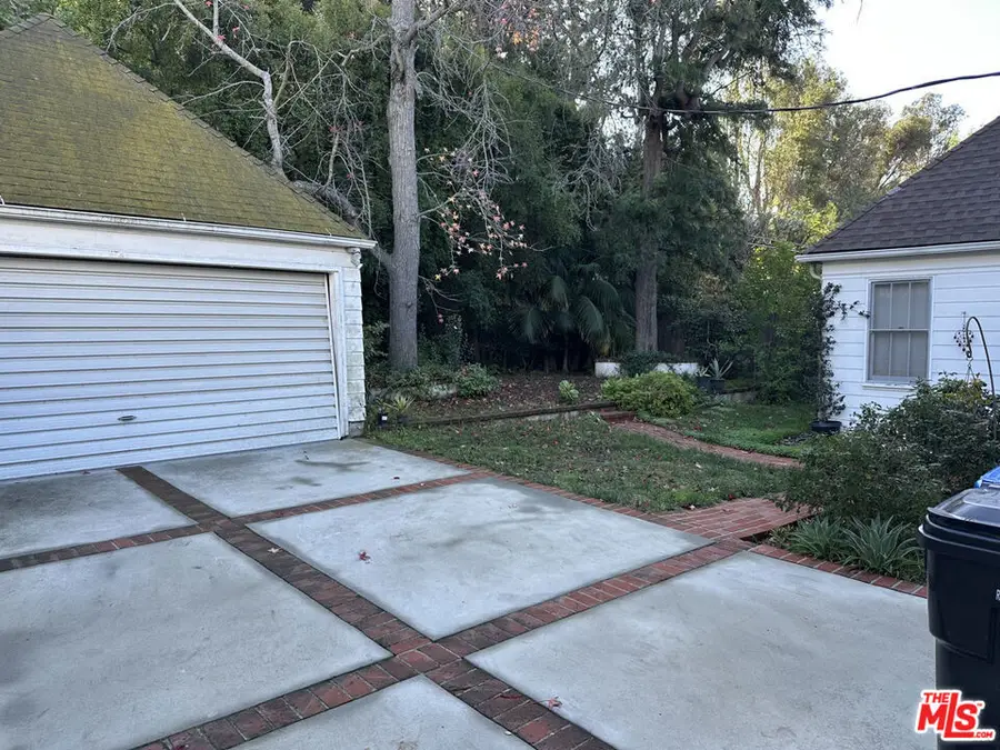 12752 Halkirk Street, Studio City, CA 91604 - Image #3