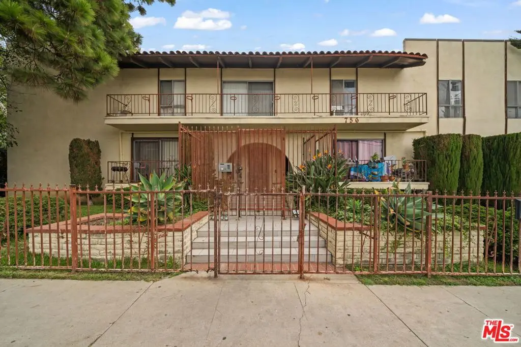 756 N Inglewood Avenue #1, Inglewood, CA 90302 - #1