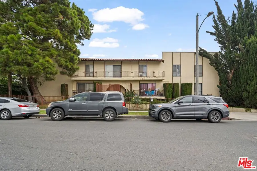 756 N Inglewood Avenue #1, Inglewood, CA 90302 - #2