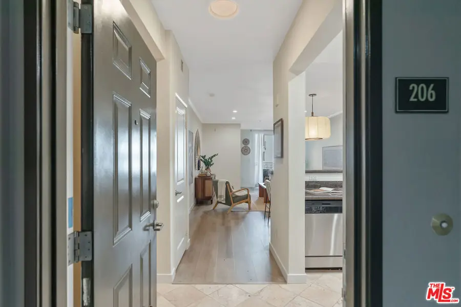 6400 Crescent Parkway #206, Playa Vista, CA 90094 - Image #3