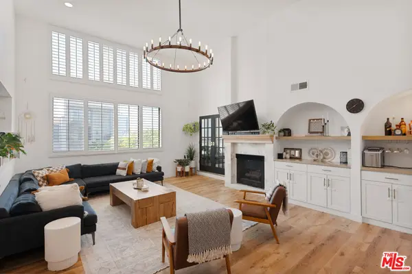 14521 Benefit Street #307, Sherman Oaks, CA 91403