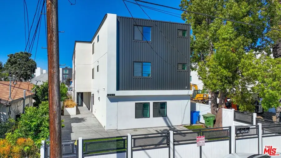 1597 W 37th Street, Los Angeles, CA 90018 - Image #3