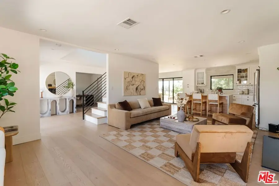 23278 Aetna Street, Woodland Hills, CA 91367 - #3