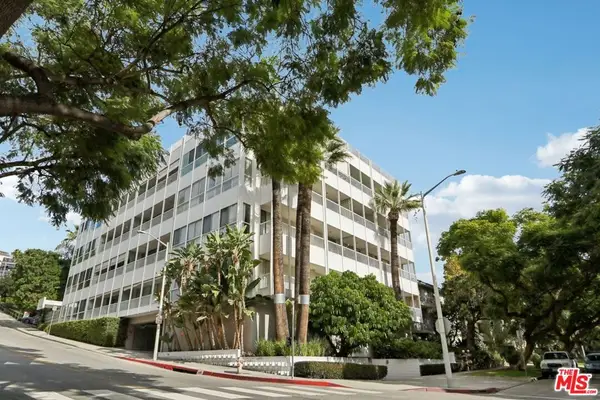 1400 N Sweetzer Avenue #406, West Hollywood, CA 90069