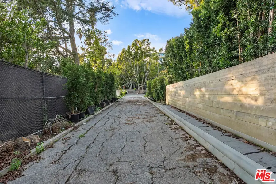 1185 Angelo Drive, Beverly Hills, CA 90210 - Image #2