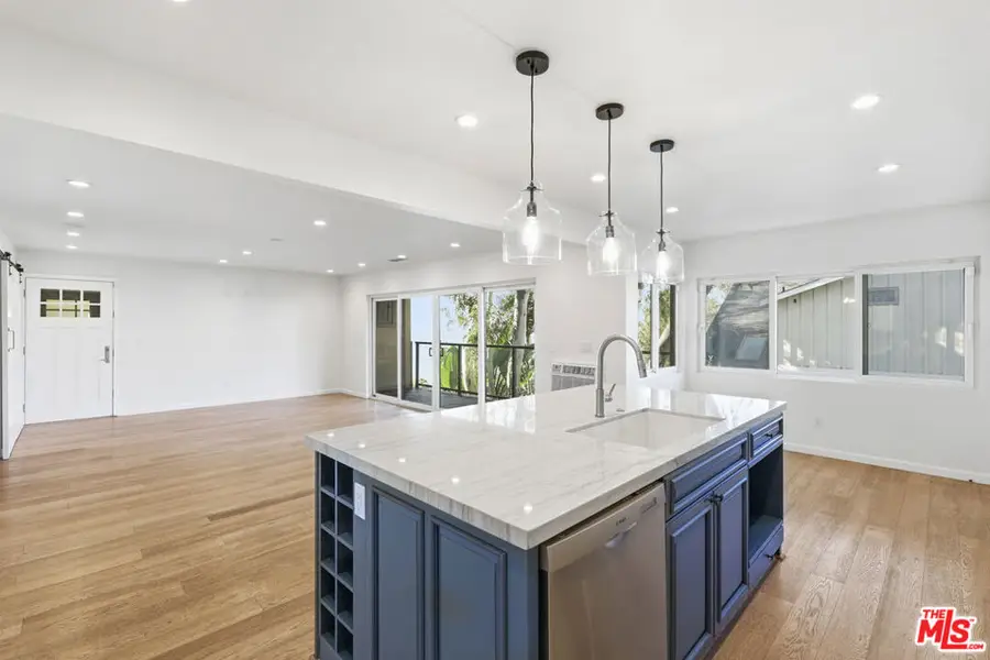 2442 S Coast Highway #4, Laguna Beach, CA 92651 - Image #2