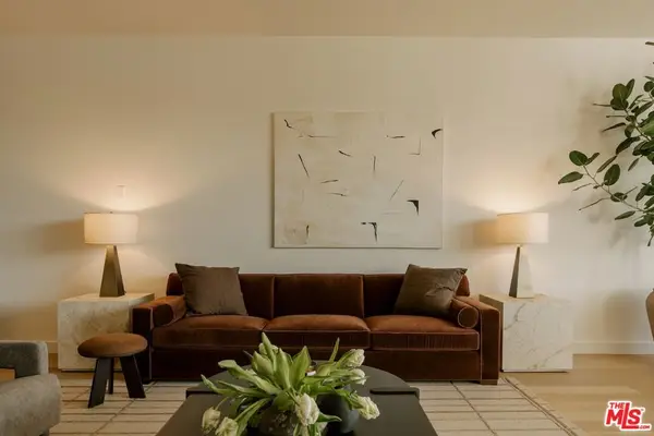 702 N Doheny Drive #101, West Hollywood, CA 90069