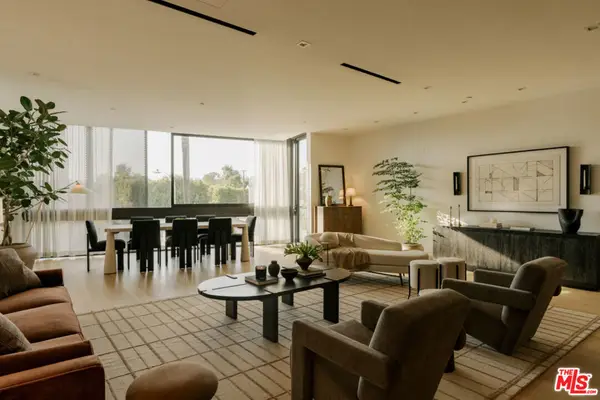 702 N Doheny Drive #302, West Hollywood, CA 90069