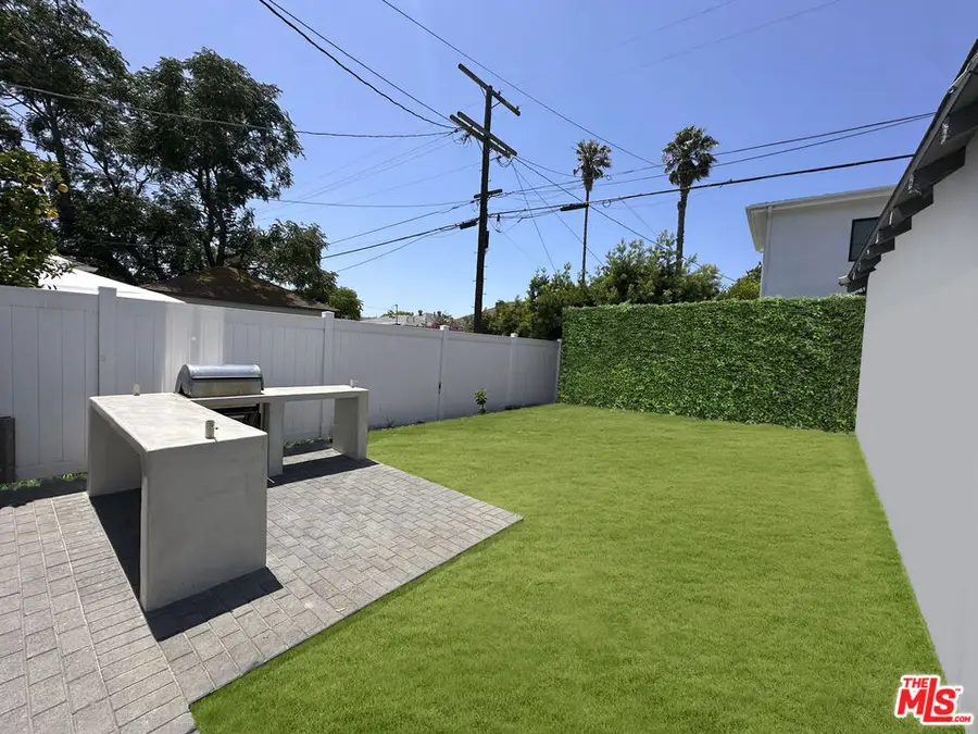 1901 S Point View Street, Los Angeles, CA 90034 - Image #2
