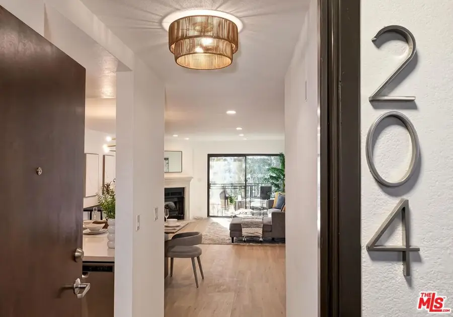 1633 S Bentley Avenue #204, Los Angeles, CA 90025 - #3