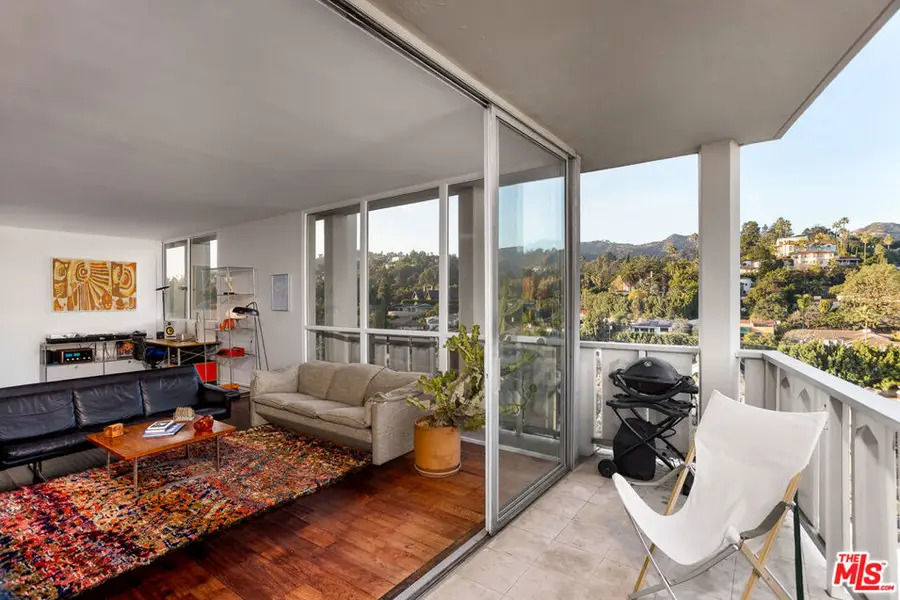 4455 Los Feliz Boulevard #1002, Los Angeles, CA 90027 - Image #2