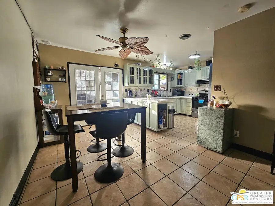 635 E Matchwood Place, Azusa, CA 91702 - Image #3