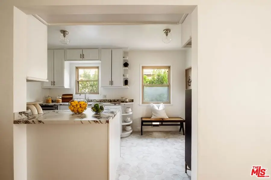 1016 Indiana Court, Venice, CA 90291 - Image #3