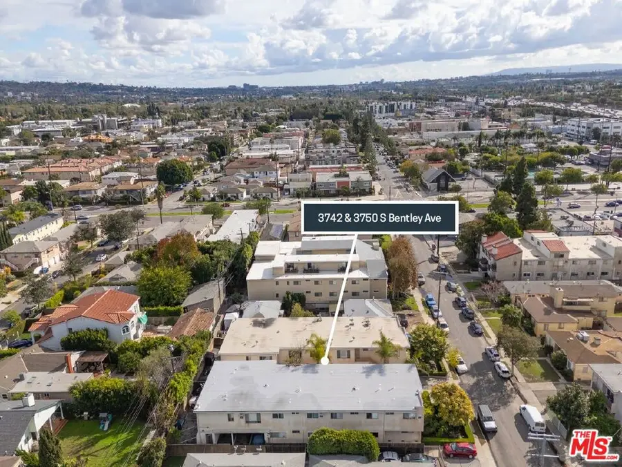 3742 S Bentley Avenue, Los Angeles, CA 90034 - #2