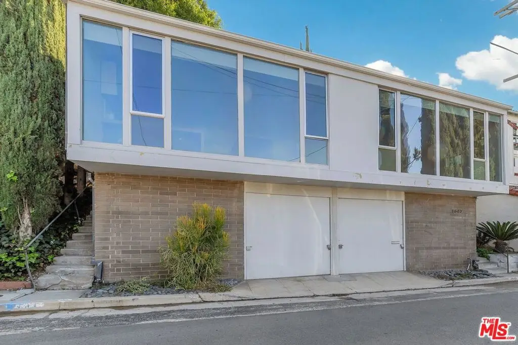 1642 Silverwood Terrace, Los Angeles, CA 90026 - Image #1