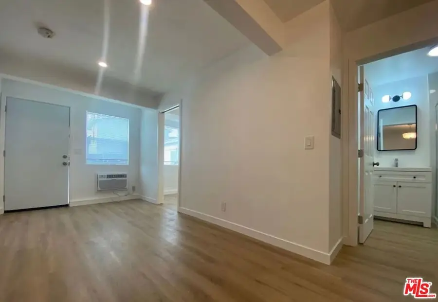 1641 S New Hampshire Avenue, Los Angeles, CA 90006 - Image #3