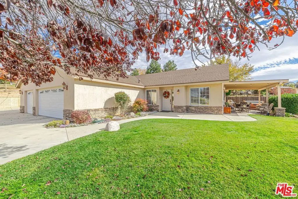 19812 Breeze Place, Tehachapi, CA 93561 - Image #1