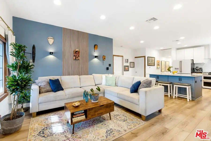 341 E 64th Street, Los Angeles, CA 90003 - Image #3