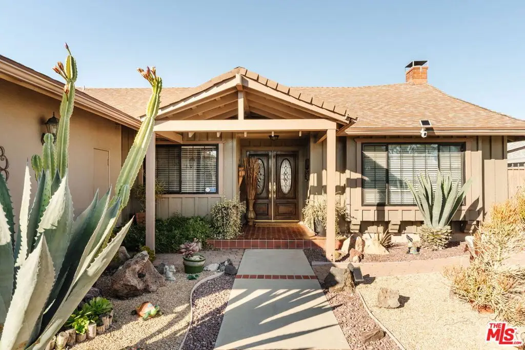 4837 Round Top Drive, Los Angeles, CA 90065 - Image #1