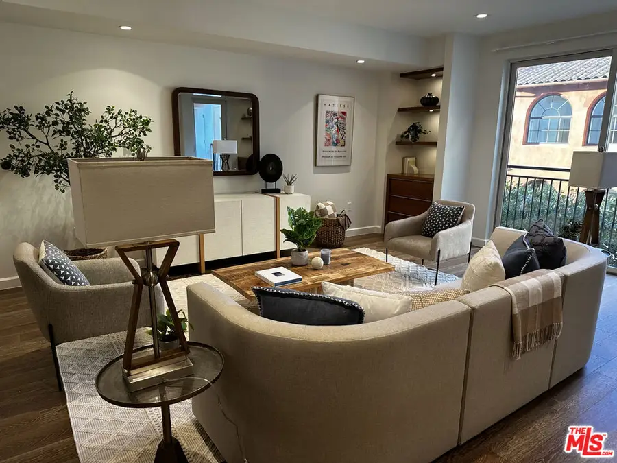 441 S Barrington Avenue #209, Los Angeles, CA 90049 - Image #2