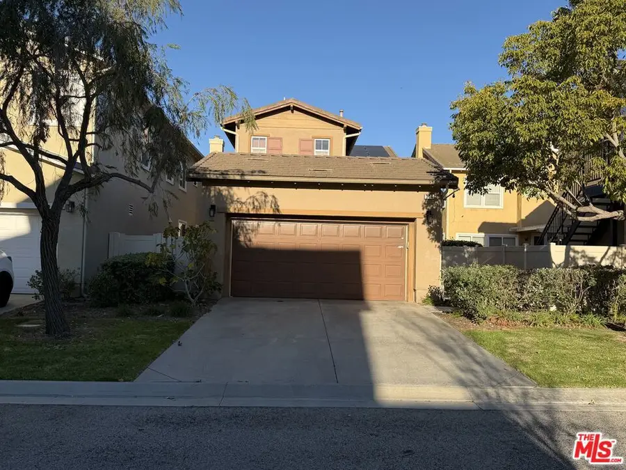 344 Lakeview Court, Oxnard, CA 93036 - Image #2