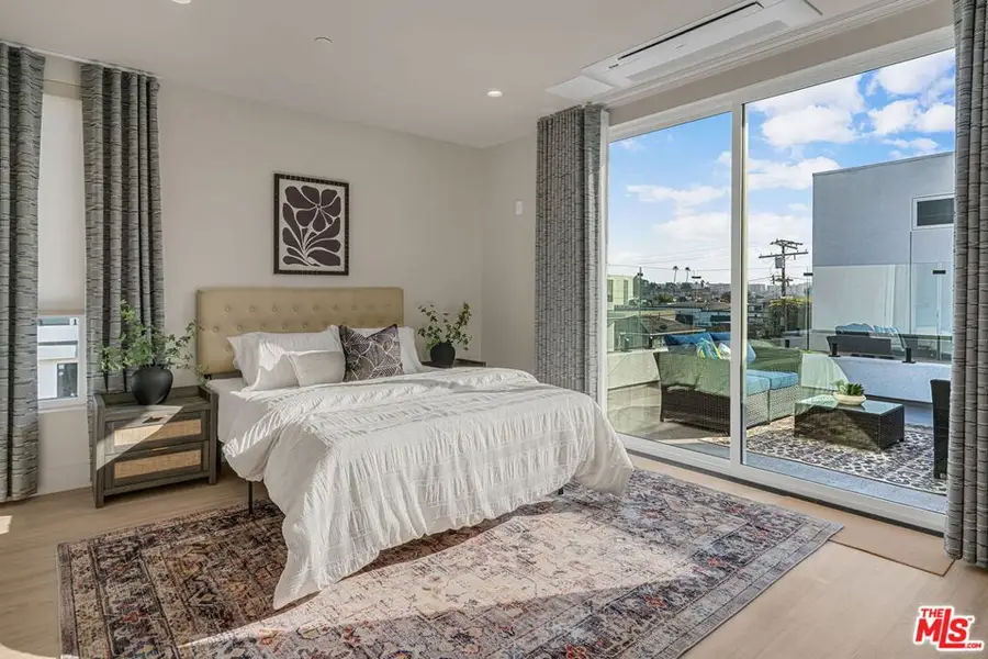 127 Plymouth Street, Inglewood, CA 90302 - Image #3