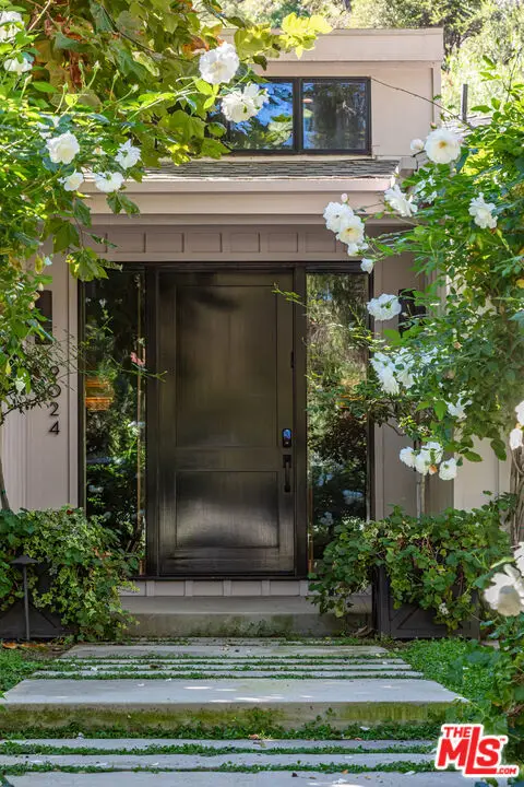 9024 Wonderland Park Avenue, Los Angeles, CA 90046 - #3