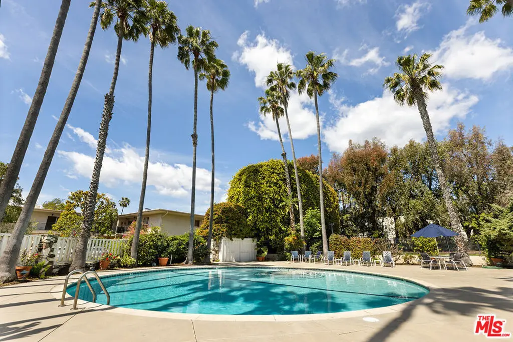 289 S Barrington Avenue #A307, Los Angeles, CA 90049 - #1