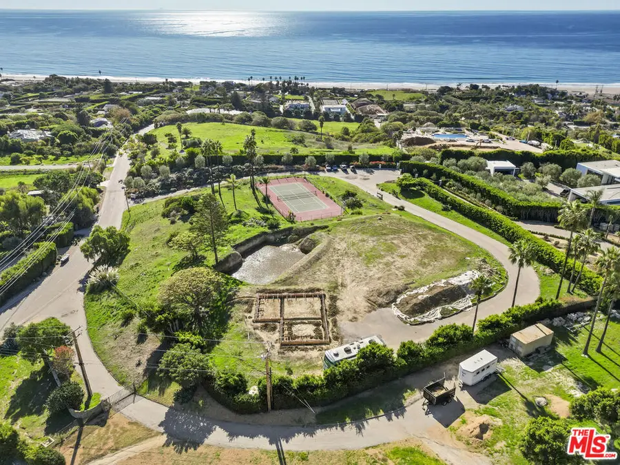 5909 Philip Avenue, Malibu, CA 90265 - #2