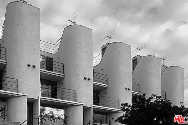 11699 Brookhaven Avenue #2, Los Angeles, CA 90064