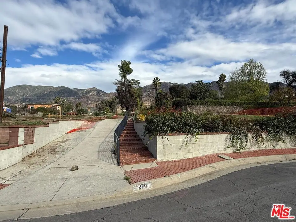 275 E Pentagon Street, Altadena, CA 91001 - Image #1