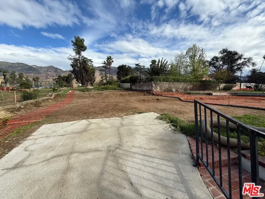 275 E Pentagon Street, Altadena, CA 91001 - Image #3