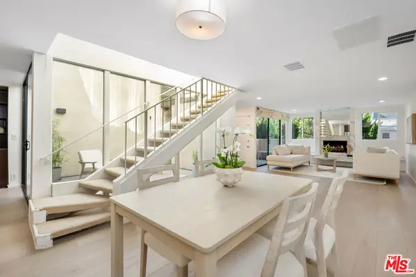 1932 Idaho Avenue, Santa Monica, CA 90403