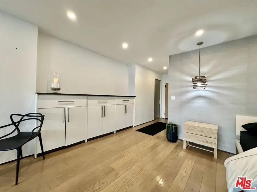999 N Doheny Drive #1005, West Hollywood, CA 90069 - #3