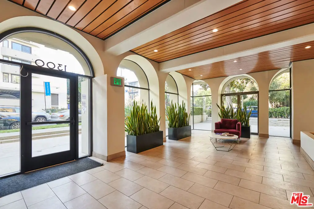 1300 Midvale Avenue #408, Los Angeles, CA 90024 - Image #1