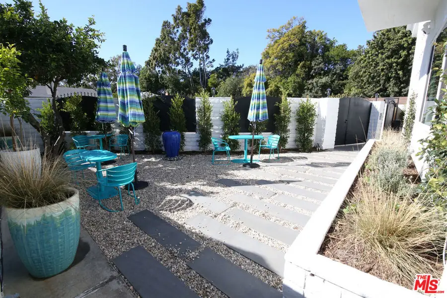 2744 S Bentley Avenue, Los Angeles, CA 90064 - Image #3