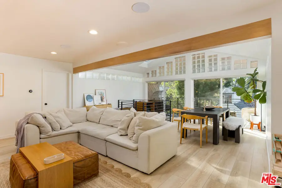 1906 N Beverly Glen Boulevard, Los Angeles, CA 90077 - Image #3