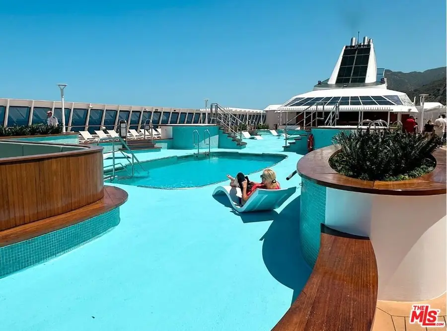 Address Withheld By Seller, Los Angeles, CA 90028 - Image #2