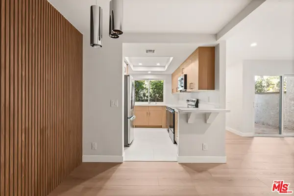 21500 Califa Street #185, Woodland Hills, CA 91367