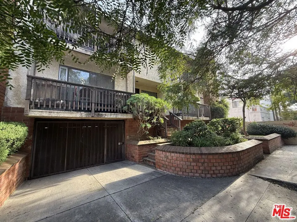 2412 Ocean Avenue #4, Venice, CA 90291 - Image #1